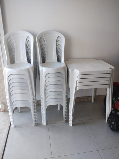 Aluguel de Mesas e Cadeiras